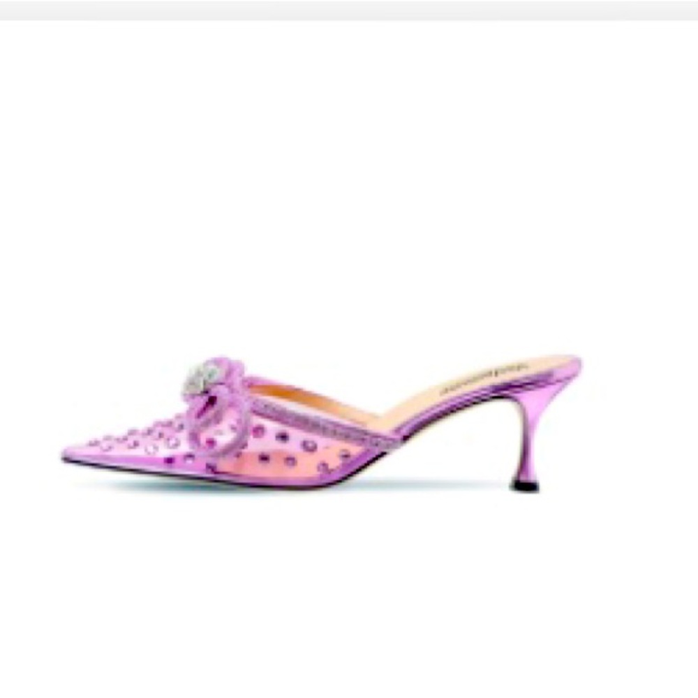 Cute pink spotted mules